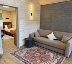 2. Двухкомнатный коттедж в Дубки