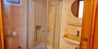Битез: Отель Nagi Beach Hotel