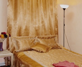 6Std Dbl - Студия 1 большая кровать в Латти