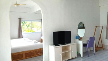 Семейный номер Standard в Issara Beach Resort