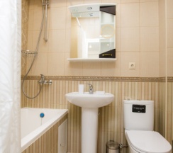 Стандартные апартаменты для 3 гостей с балконом в Alba inn apartments