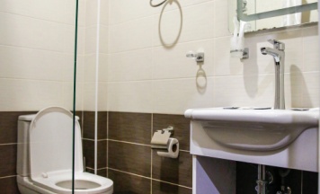 Двухместный номер Улучшенный с балконом (2 отдельные кровати) в Hotel&Suite AinLan
