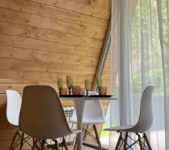 Дом A-frame с квадро-баней в 4 сезона