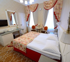 Комфорт Двухместный Нео в Cronwell Inn Стремянная