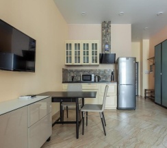 Апартаменты стандарт с двуспальной кроватью кв. 102а в Deluxe apartments