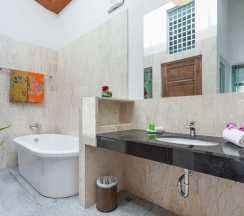 Вилла Luxury с балконом и рядом с пляжем в The samui beach resort
