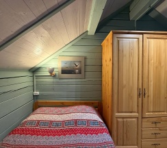 Коттедж Малый Дом в Времена Года