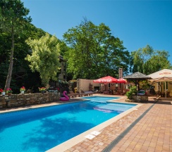 6-местный 2-комнатный номер в Манэ