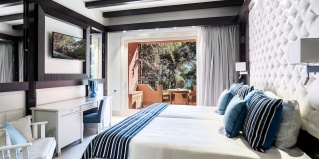 Санта-Маргарита-ди-Пула: Курортный отель Forte Village Resort Il Castello