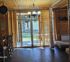 Шале с балконом и с красивым видом из окна в Ольховая