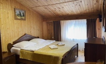 Двухместный номер Standard Мансарда двуспальная кровать в Снежная королева