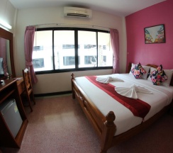Двухместный номер Standard двуспальная кровать в My Place @ Surat Hotel