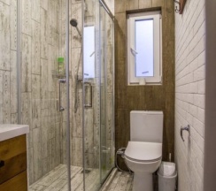 коттедж четырехместный в Леона