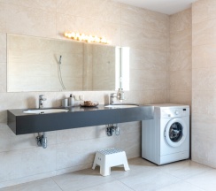 4 комнатный люкс с кухней и балконом в Venezia