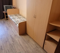Трехместный номер с 3 односпальными кроватями в Main room