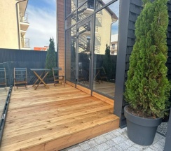 Домик с террасой в Calista