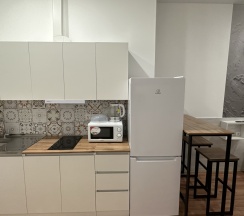 2-местные 1-комнатные апартаменты студия в Баринн