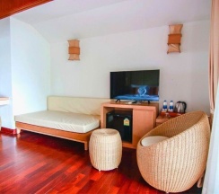 Двухместная вилла Seaside Wing Deluxe двуспальная кровать в Kacha Resort and Spa Koh Chang