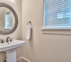 Коттедж с 4 комнатами с видом на море в Beach Nest 4 Bedroom Holiday Home by Five Star Properties