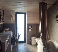 Дом в Дубльдом у леса