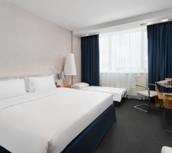 Номер улучшенный в Radisson Blu Belorusskaya Hotel Moscow