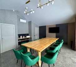 Батин хаус в Барская Усадьба