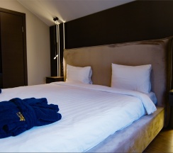 РЕЗИДЕНЦИЯ с пятью спальнями в Villingston Residence