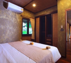 Коттедж с 2 комнатами в Azalea Village Wellness Resort
