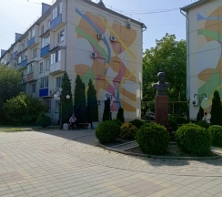 Двухместные апартаменты (двуспальная кровать) в Квартира для некурящих. Р-он Родина, жд вокзал Армавир Туапсинский