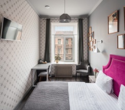 Двухместный стандарт с двуспальной кроватью в Offenbacher Hotel