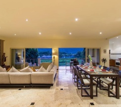 Вилла с 3 комнатами в Viola Pool Villa