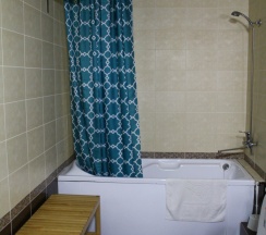 Люкс семейный в Медвежонок