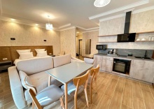 Семейный комфорт 5 этаж в Taukel Apart Hotel 