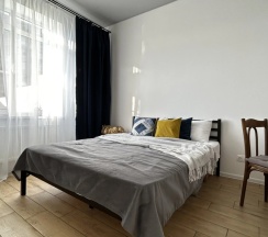 Апартаменты Comfort с 3 комнатами с видом на город в Апартаменты WHITE APARTMENT рядом с центром