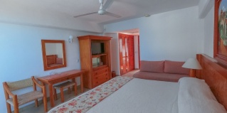 Пуэрто-Вальярта: Отель Tropicana Hotel Puerto Vallarta