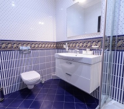 De Luxe в Villa Italy