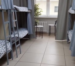Спальное место на двухъярусной кровати в общем номере для мужчин и женщин 12 мест в Okayhostel