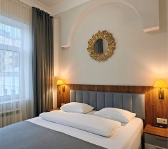 3 этаж I Четырехместный с  двуспальными кроватями в Марис