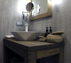 Делюкс с винтовой лестницей в Soloh SPA Village