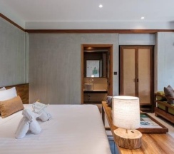 Двухместный номер Superior с балконом двуспальная кровать в Banana Fan Sea Resort
