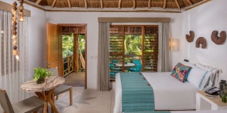 Авенида-Конституентес: Курортный отель Mahekal Beach Resort & Spa