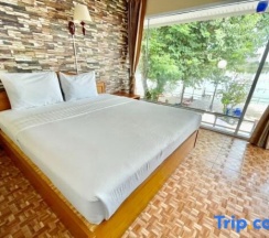 Номер Deluxe в Techno Riverview Resort