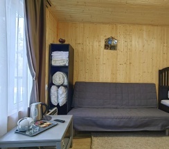 Коттедж двухкомнатный с 2 спальнями в White Village