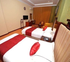 Двухместный люкс Standard 2 отдельные кровати в Royal hotel