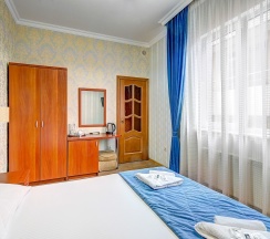 Улучшенный стандартный номер в Лэнсис