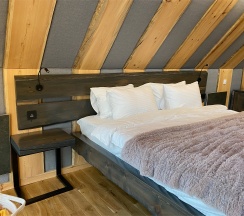 АРК-шале ПРЕМИУМ (Губернаторский) 1 DBL 2 SNGL 1line (sea view) в Titovka arctic river park