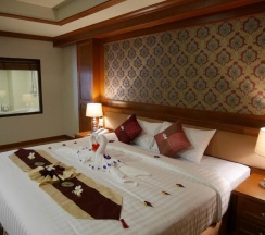 Двухместный номер Grand Deluxe с балконом двуспальная кровать в The Sunset Beach Resort Koh Kho Khao