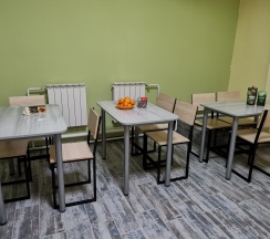 Кровать в 12-местном общем женском номере Сарма в Точка Байкала