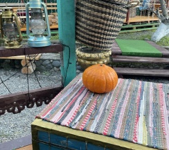 Трёхместный номер Standard с балконом в Райские яблоки