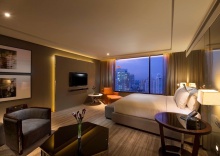 Двухместный люкс Presidential двуспальная кровать в Hilton Sukhumvit Bangkok